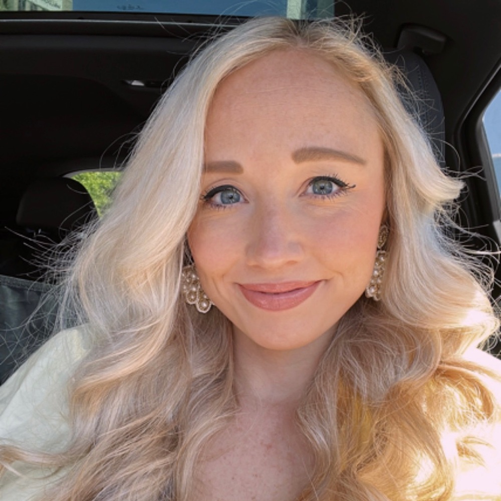 Meet your Posher, Haley